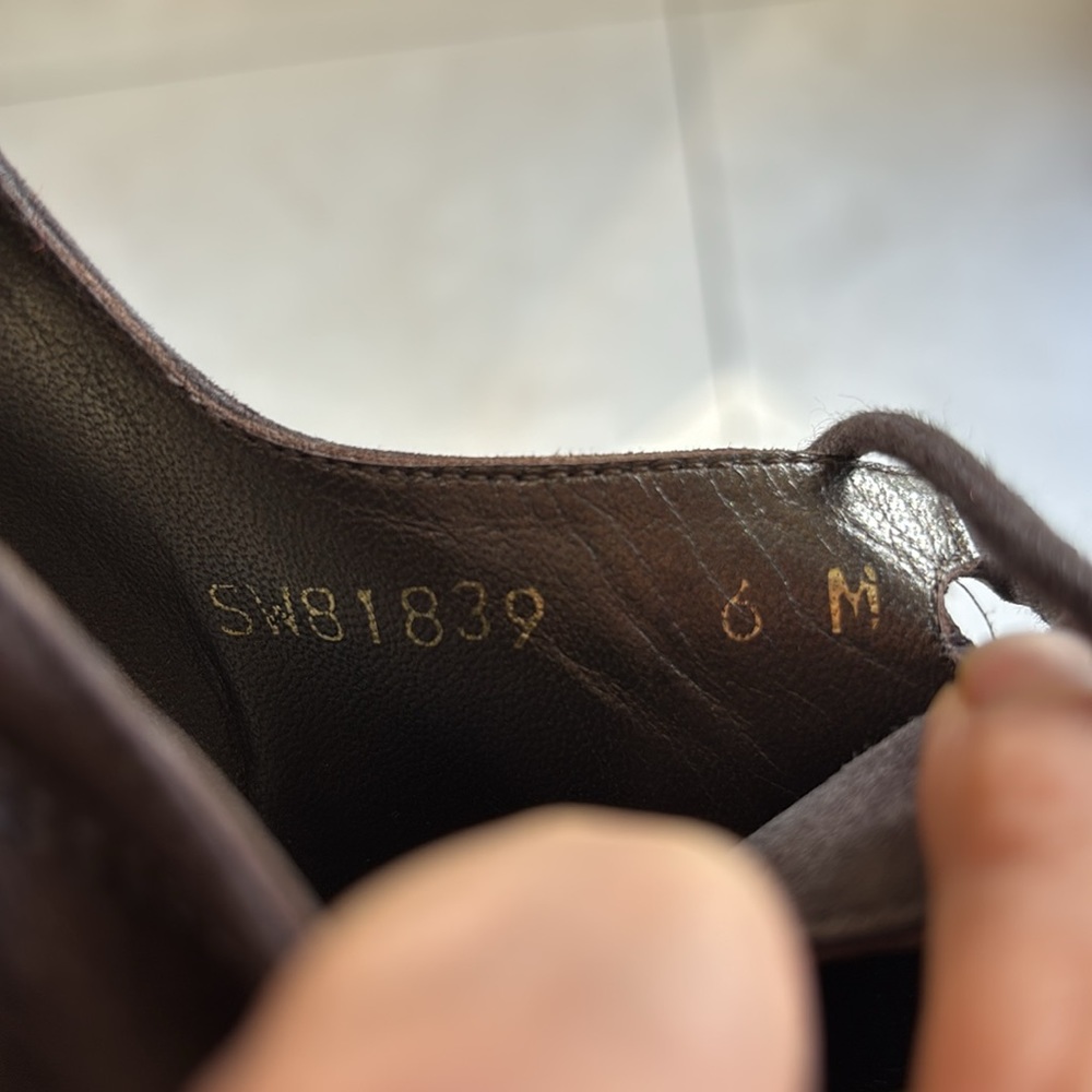 Stuart Whitzman Closed Toe Half Boot Size 6m - image 7